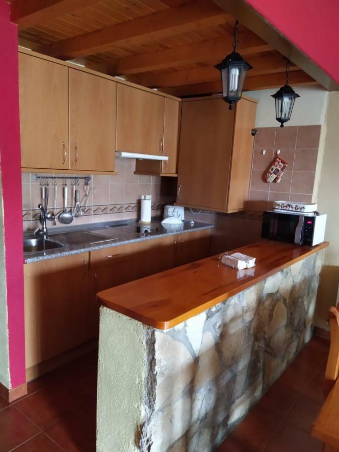 Casa Rural Gredos San Martin de la Vega del Alberche ภายนอก รูปภาพ